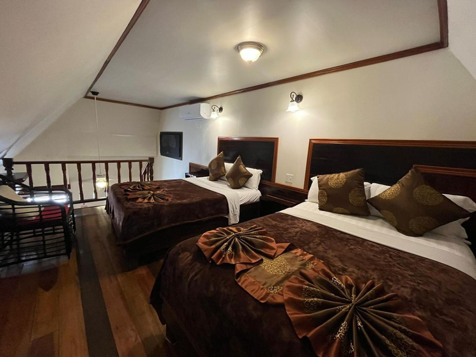 Captain Morgan'S Retreat San Pedro  Ngoại thất bức ảnh