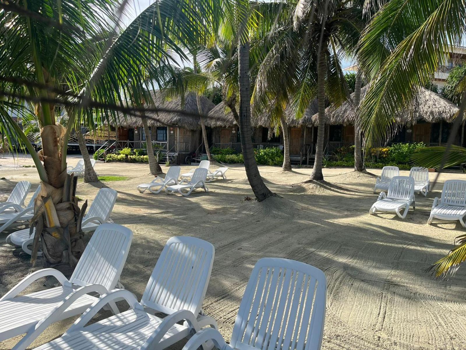Captain Morgan'S Retreat San Pedro  Ngoại thất bức ảnh