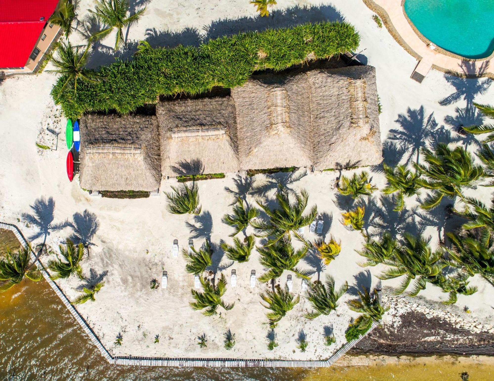 Captain Morgan'S Retreat San Pedro  Ngoại thất bức ảnh