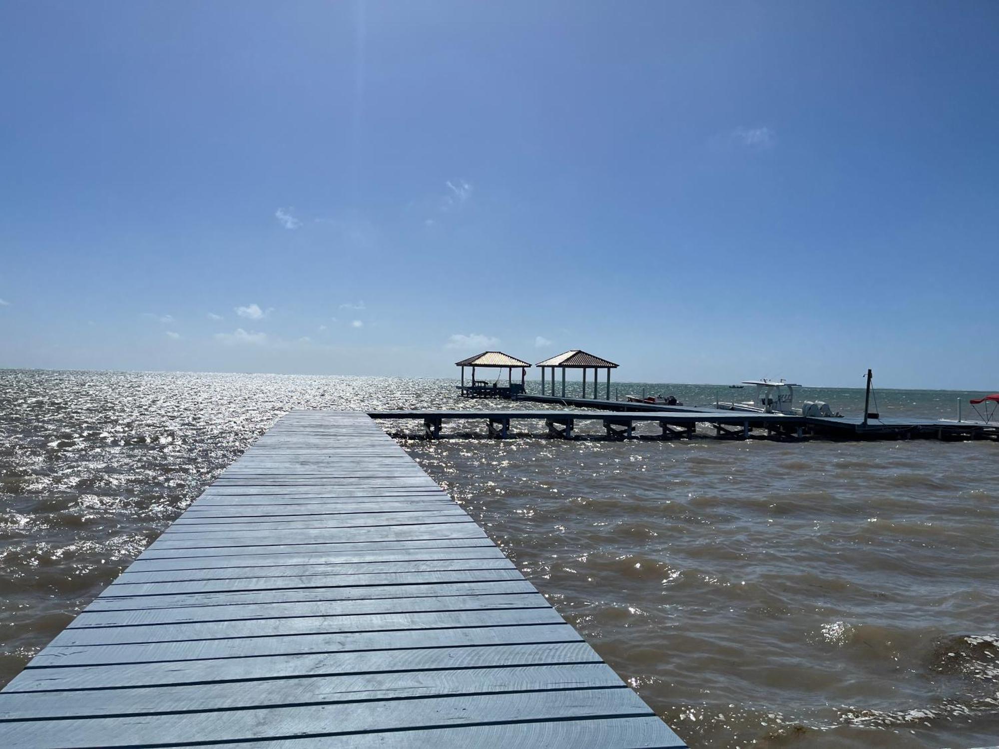 Captain Morgan'S Retreat San Pedro  Ngoại thất bức ảnh